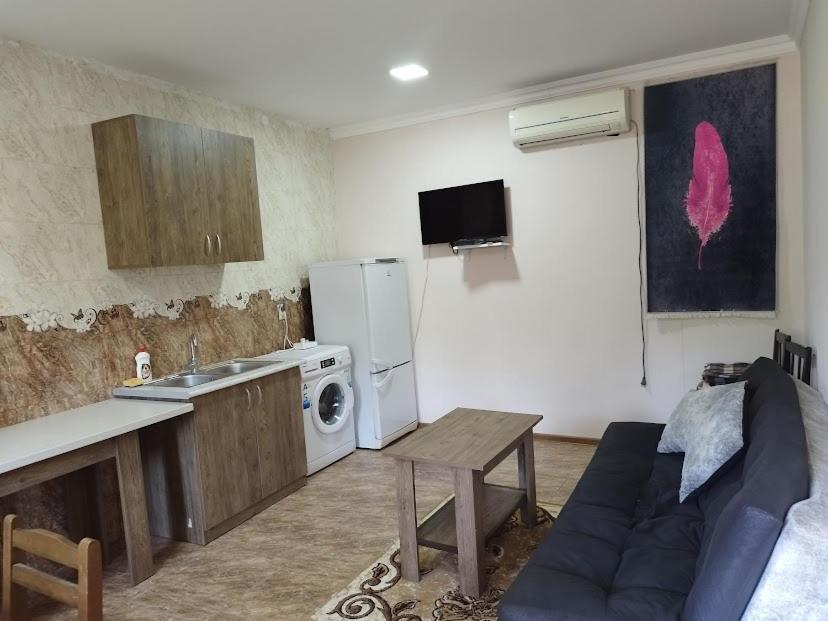 Apartment In Mtskheta, With Beautiful Nature, 100 Meter From Center Exterior foto